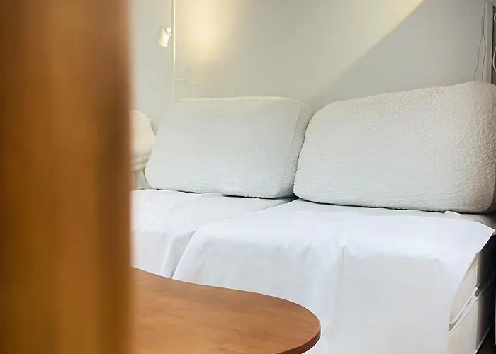 Soom - 3min To Hongdae, New Renovated, Free Parking 公寓 *